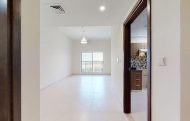 BRIGHT AND SPACIOUS 1 BHK AVAILABLE